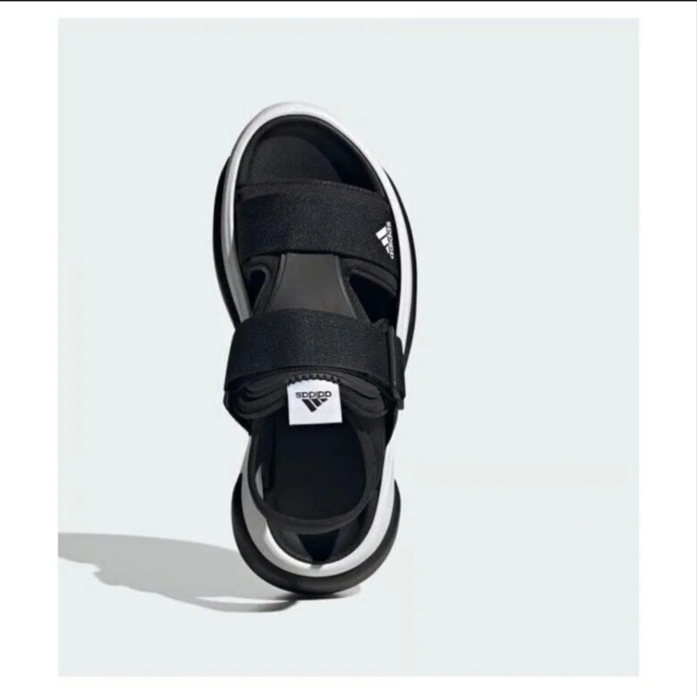 Adidas Mehana Platform Sandals Women’s Size 11 Black/White NWT!